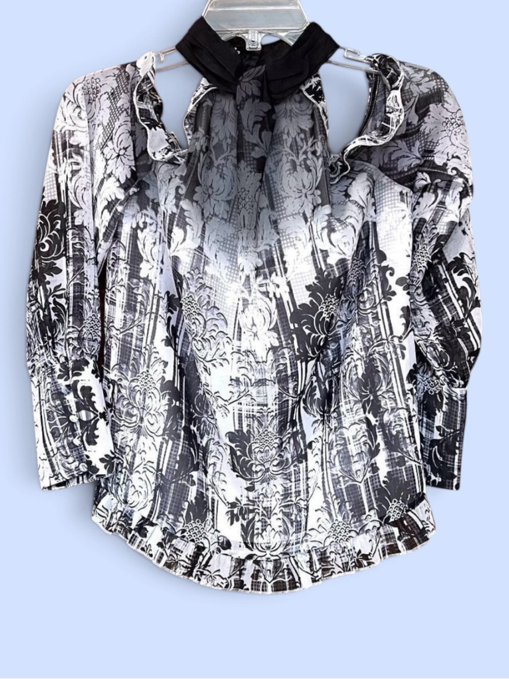 NWT bebe Ghost Lace 1 Cold Shoulder Ruffle Top Blouse Size S